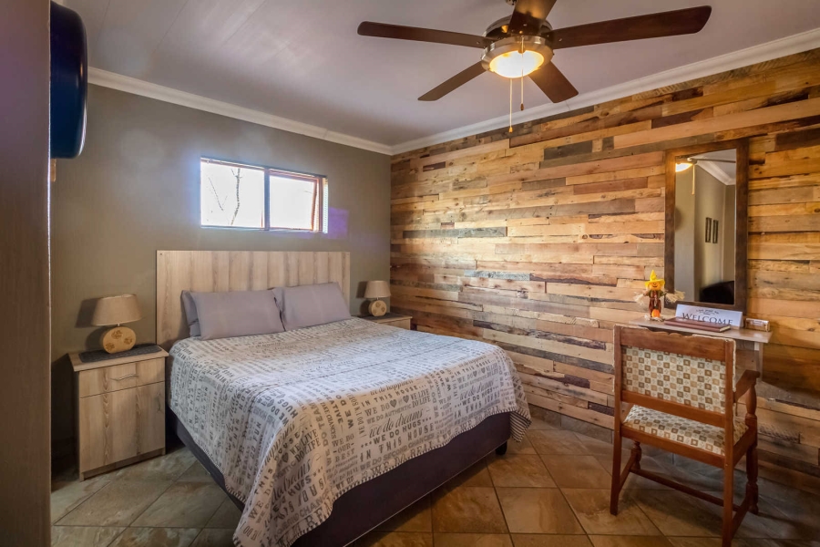 7 Bedroom Property for Sale in Morewag Free State